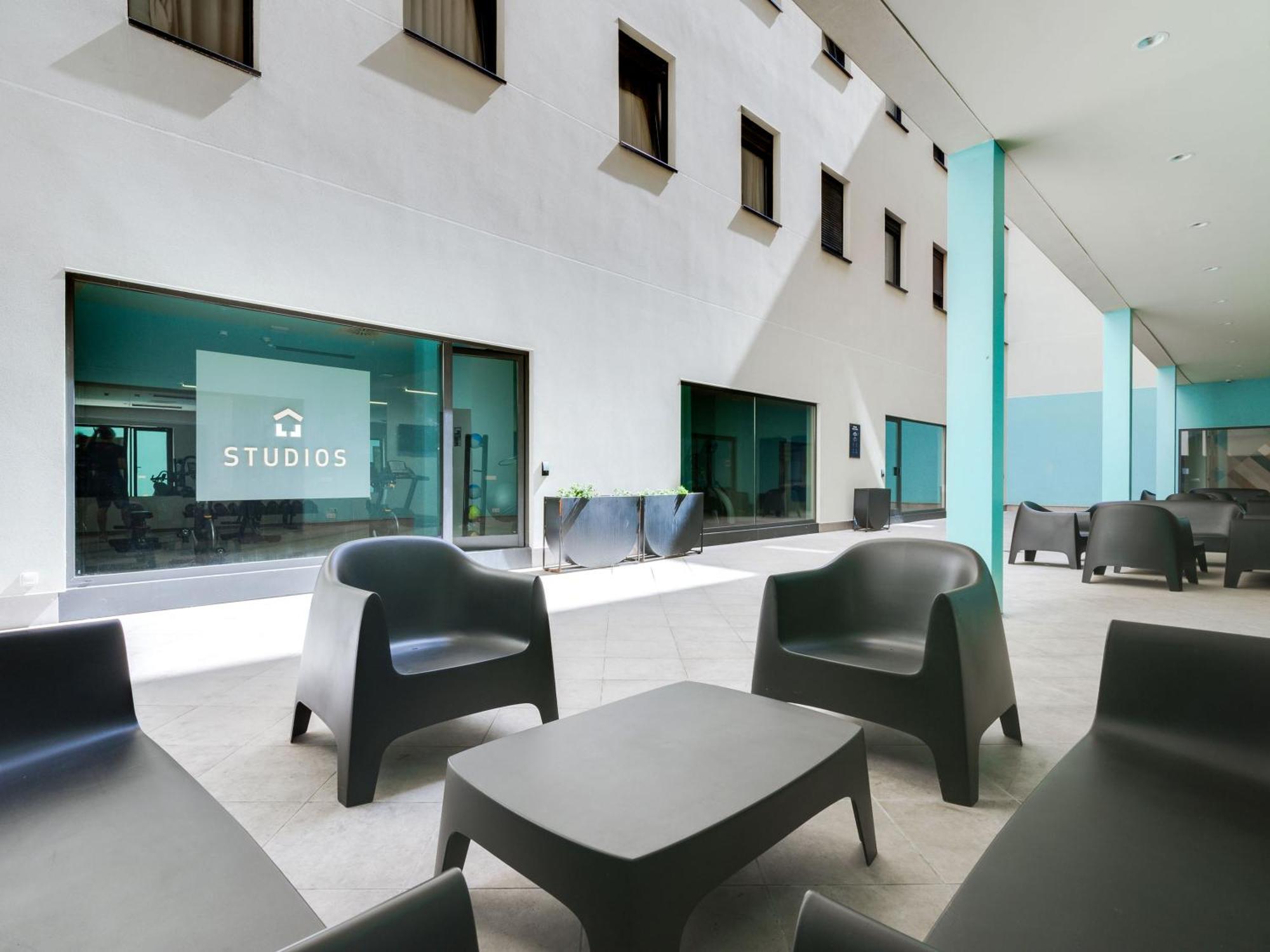 Livensa Living Studios San Sebastián Exteriér fotografie
